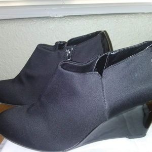 Women's Black Ankle Bootie